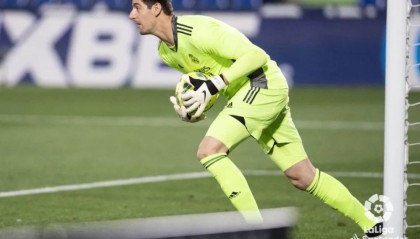  德甲半程最佳阵容公布拜仁四将赫然在列  